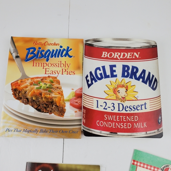 Bundle of 8 recipe books/pamphlets - Picture 2 of 5